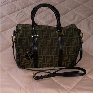 Authentic Women’s Fendi luxury Hand Bag